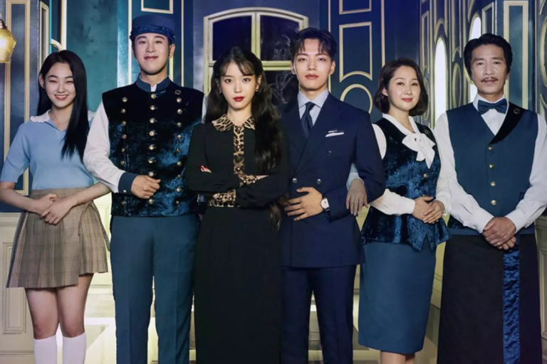 Hotel Del Luna