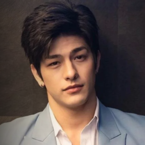 Meu Querido… Donovan 8 Luke Ishikawa Plowden