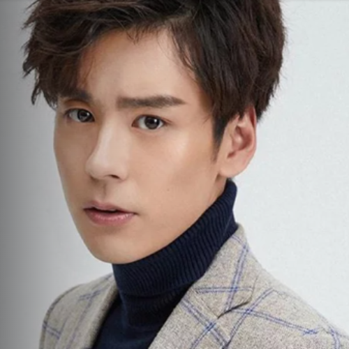 Olá, estou ao seu dispor 4 Wei Zhe Ming