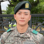 Kang Tae Oh Recebe Dispensa do Serviço Militar
