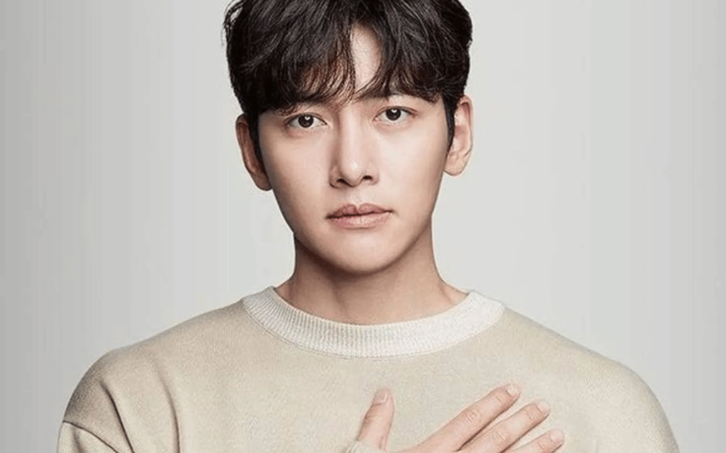Ji Chang Wook é Criticado por Supostamente Fumar em Ambiente Fechado 8 O ator Ji Chang Wook e criticado