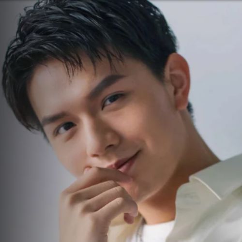 A Lua Brilhante Venera seu Coração 2 Ye Xiao Wei