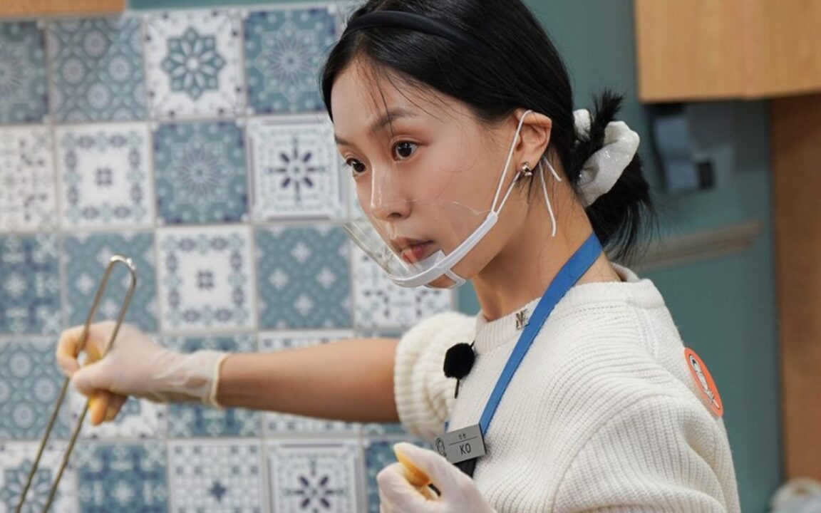 Go Min Si ajustou seu peso para interpretar seu personagem em "The Frog" 3 Go Min Si em Jinnys Kitchen Temporada 2