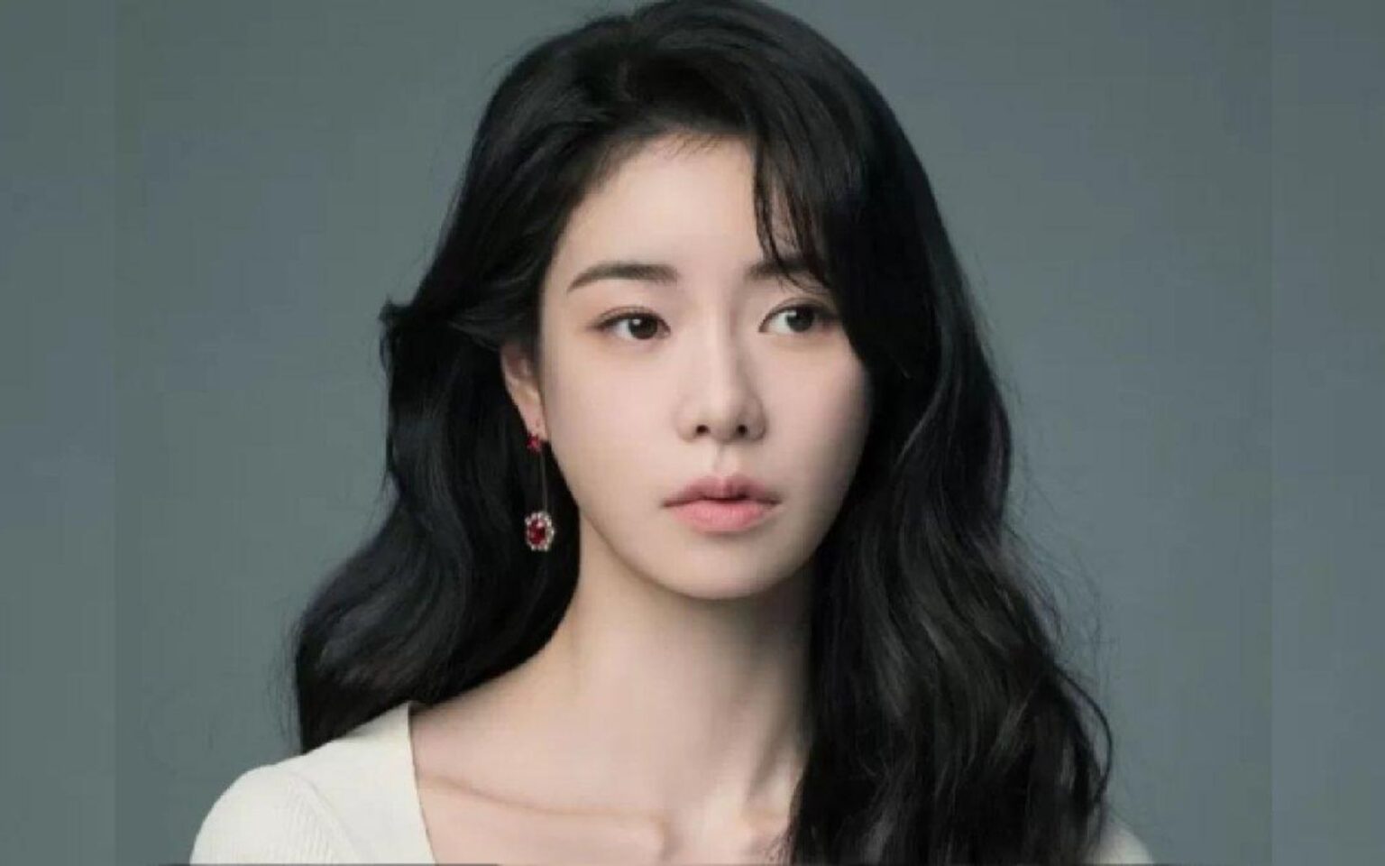Im Ji Yeon confessa seu complexo de inferioridade Im Ji Yeon confessa seu complexo de inferioridade