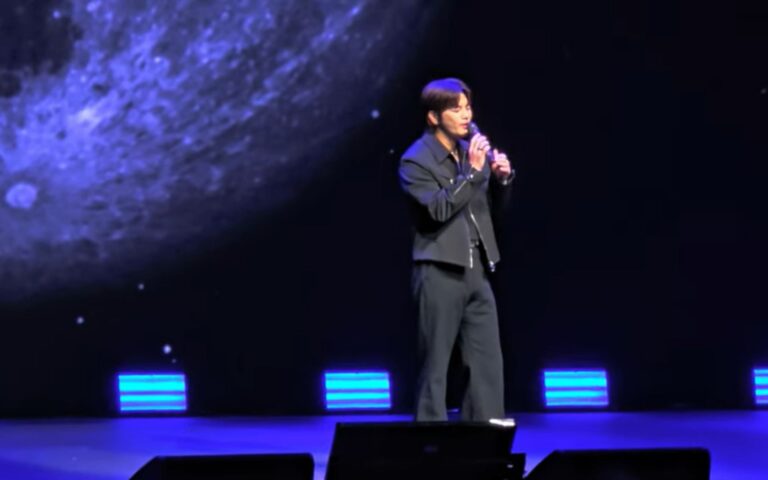 Seo In-guk Encanta Fãs em Seu Primeiro Fanmeeting no Brasil