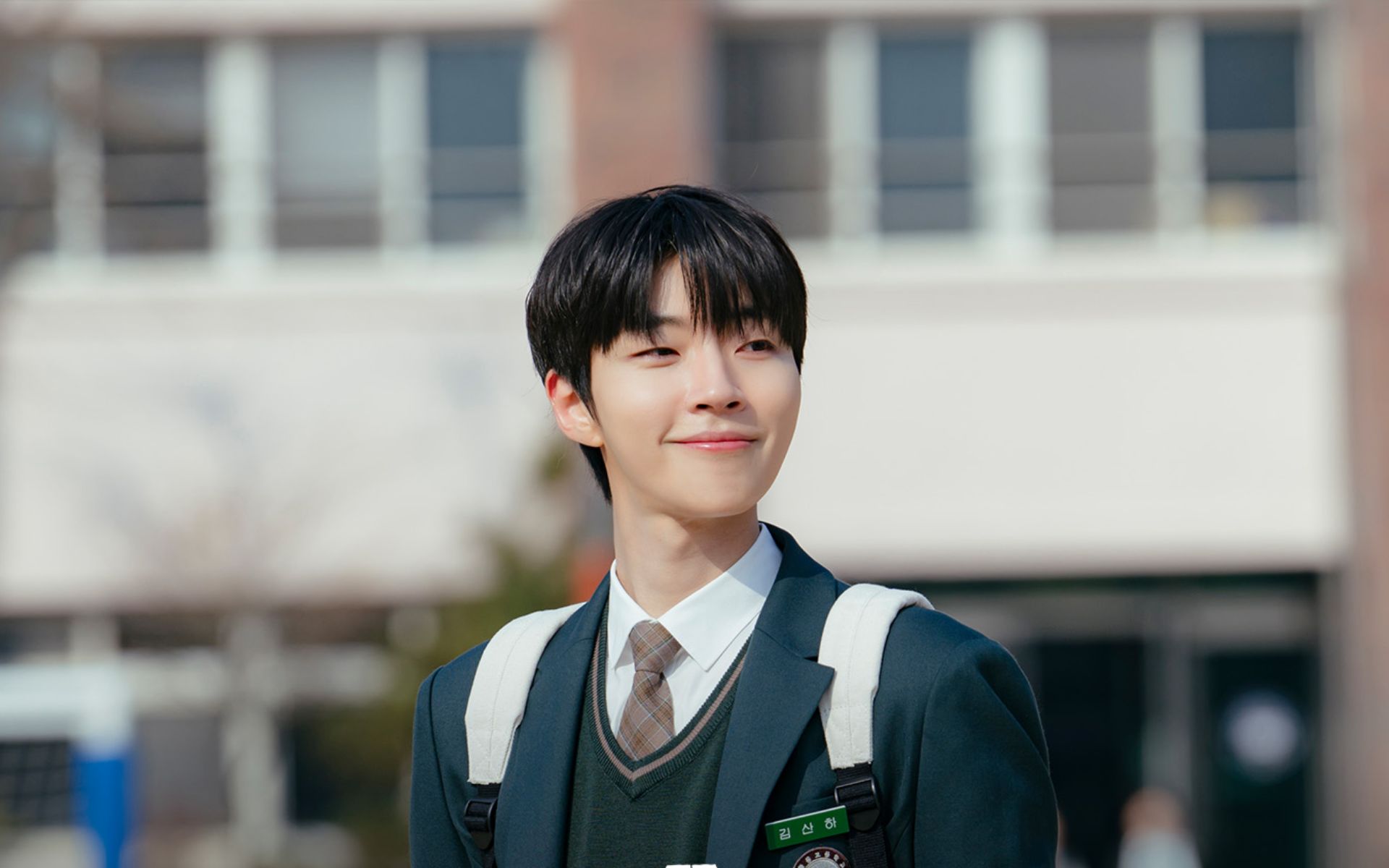 Hwang In Youp destaca semelhança com seu papel em Família por Escolha 1 Hwang In Youp interpreta Kim San Ha