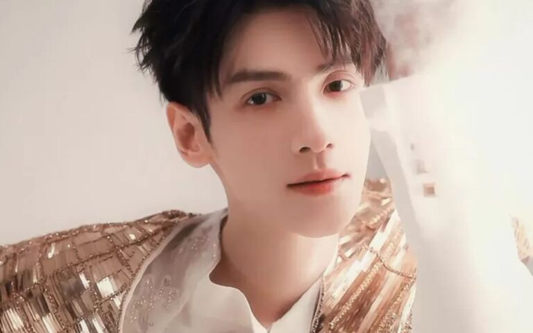 Os 15 atores chineses mais lindos e talentosos 16 Atores chineses mais lindos Luo