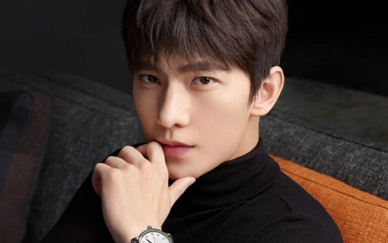 Os 15 atores chineses mais lindos e talentosos 8 Atores chineses mais lindos Yang Yang