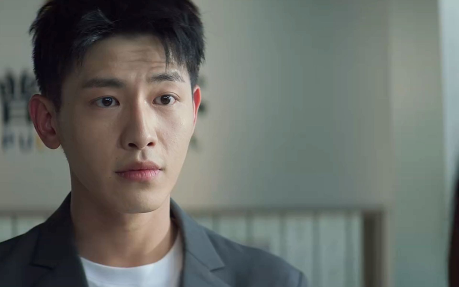 Entre Mentiras e Amantes 10 Entre Mentiras e Amantes