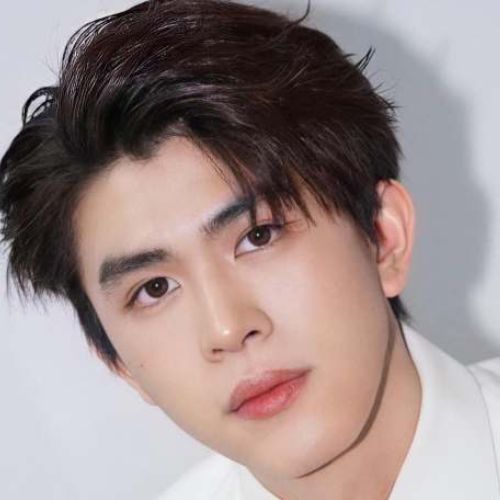 Romance excêntrico 1 Save Saisawat