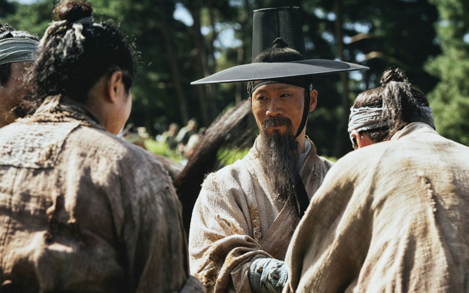 Confira as fotos e pôsteres oficiais de "Uprising" divulgados pela Netflix 9 Uprising Netflix divulga fotos