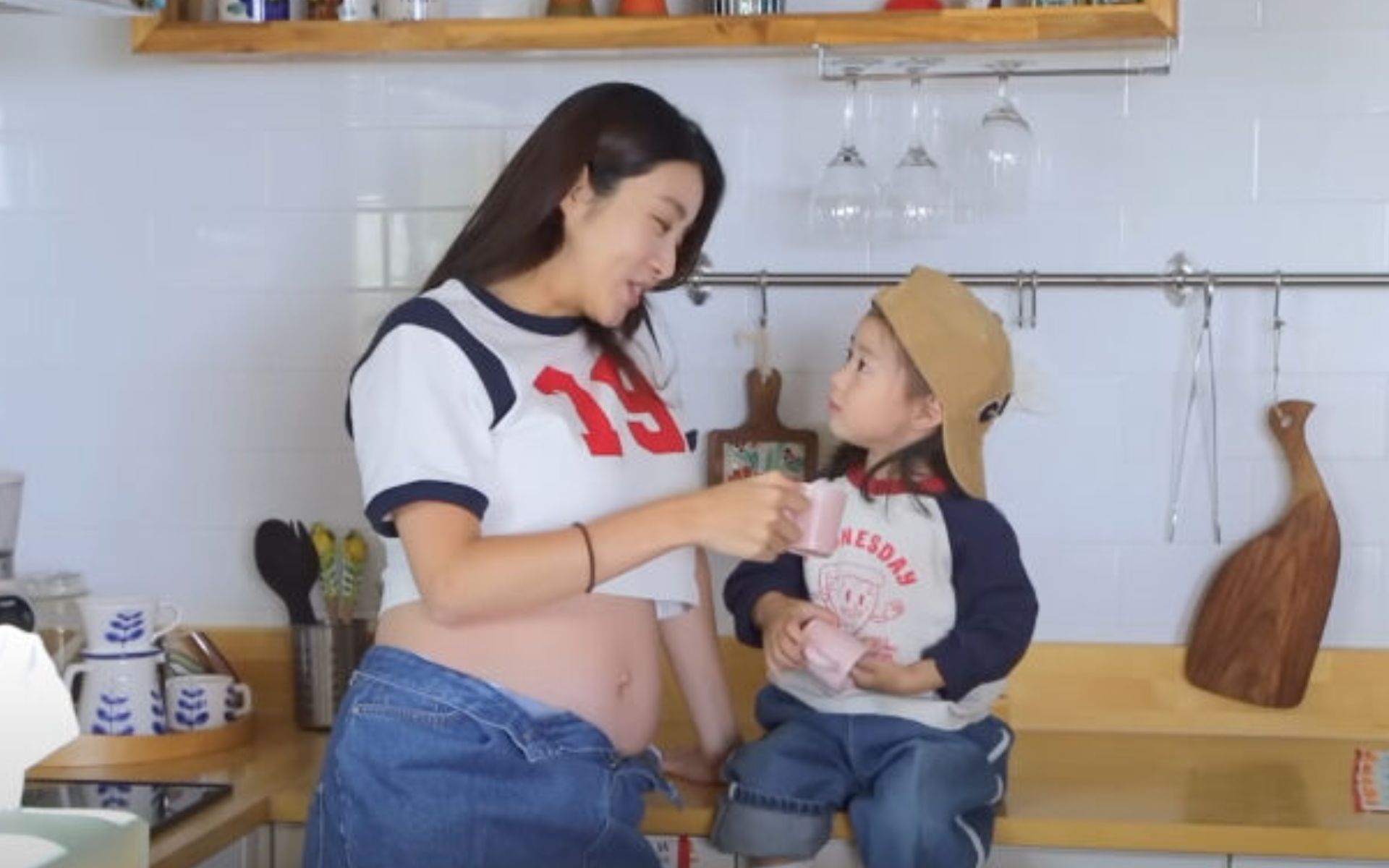 Kang So Ra Fala Sobre Sua Paixão pelo Mercado de Segunda Mão 7 Kang So Ra 2