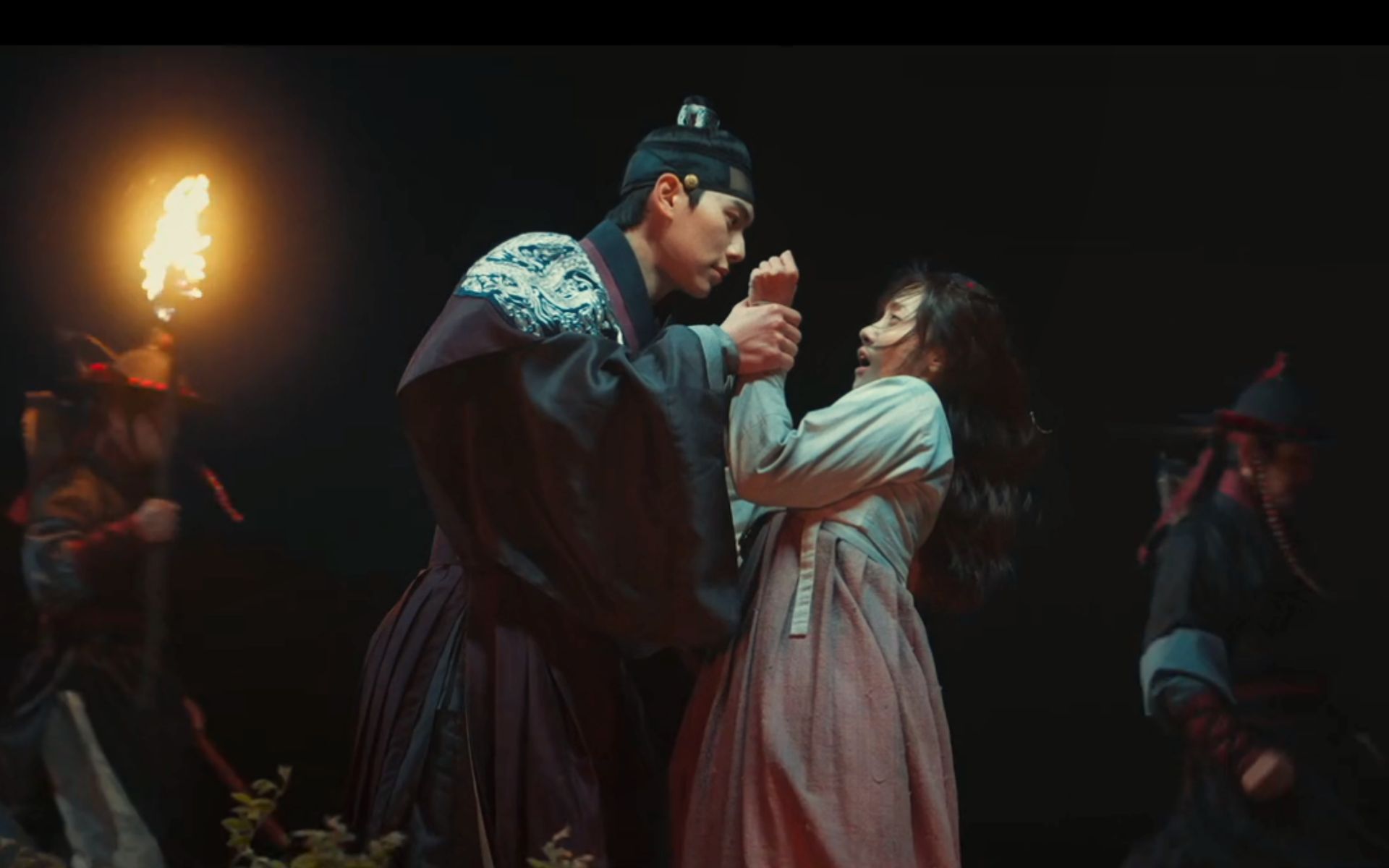 Bon Appétit, Vossa Majestade 7 Bon Appétit, Vossa Majestade