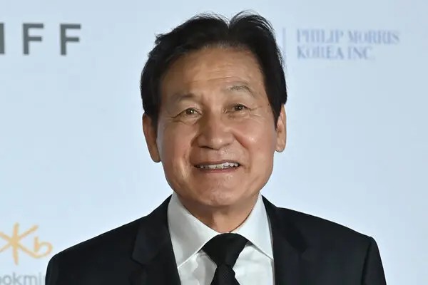 Morre Ahn Sung-ki, o “Ator da Nação” do cinema sul-coreano, aos 74 anos — Legado, carreira e como a Coreia se despede de um ícone