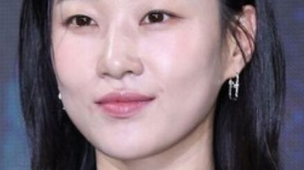 Hong, a Infiltrada 6 Ha Yoon kyung 1