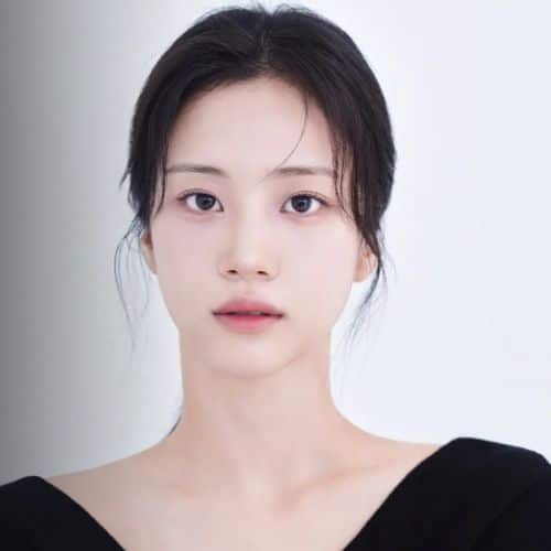 Hong Hwa Yeon