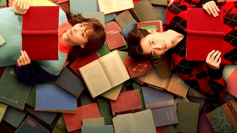15 doramas com Lee Jong-suk que você precisa colocar na lista 10 Romance Is a Bonus Book — Romance Is a Bonus Book dorama