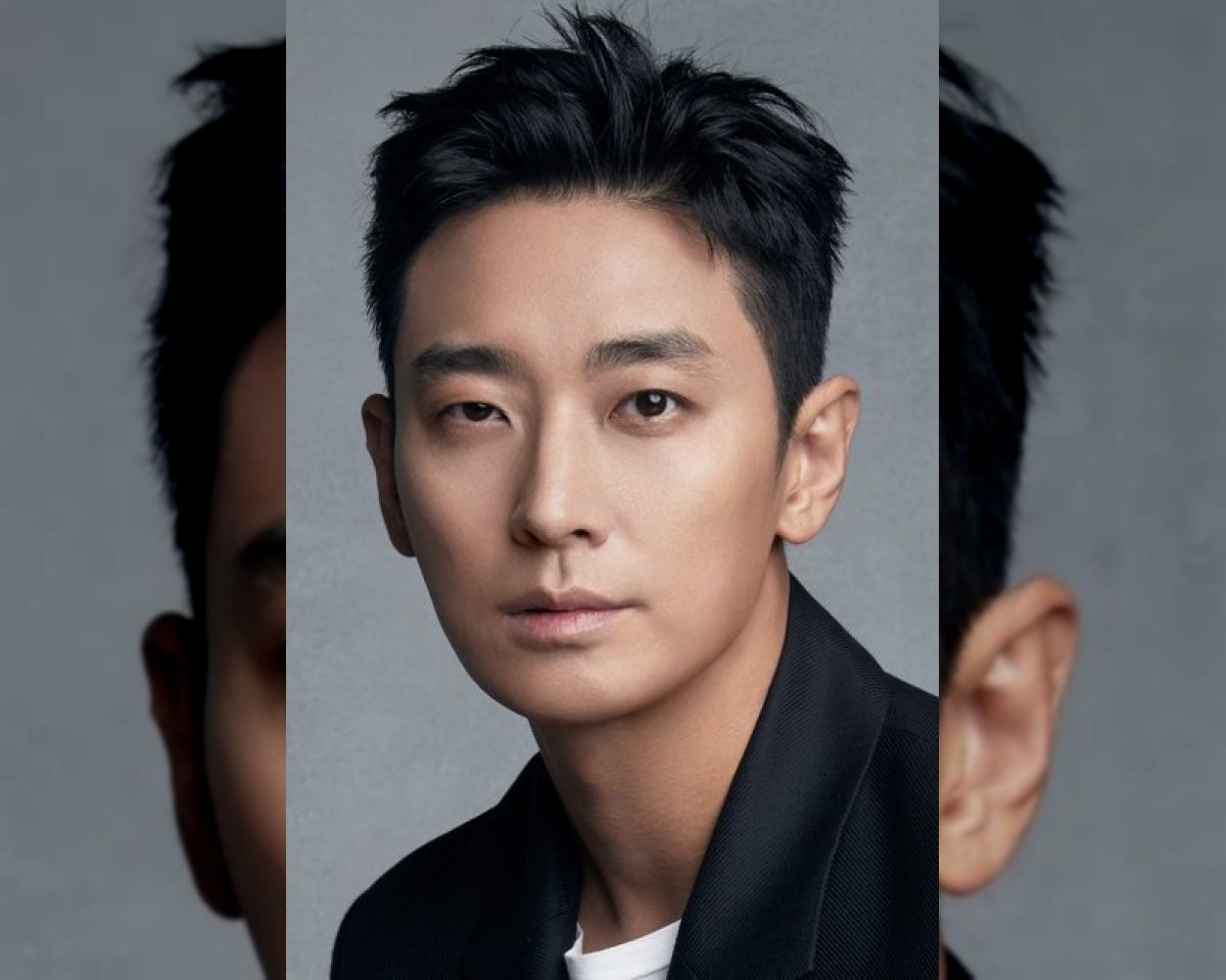 Ju Ji-hoon como Sovieshu Vict