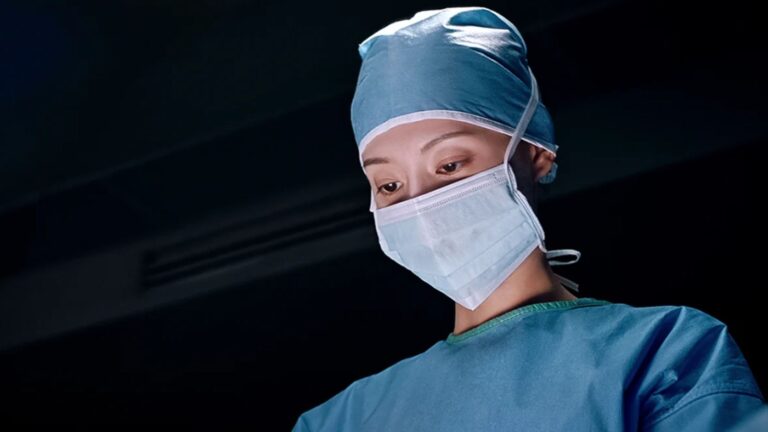Doctor X: A Máfia do Jaleco Branco - história, elenco e onde assistir ao novo dorama de Kim Ji-won 7 Doctor X A Mafia do Jaleco Branco 5