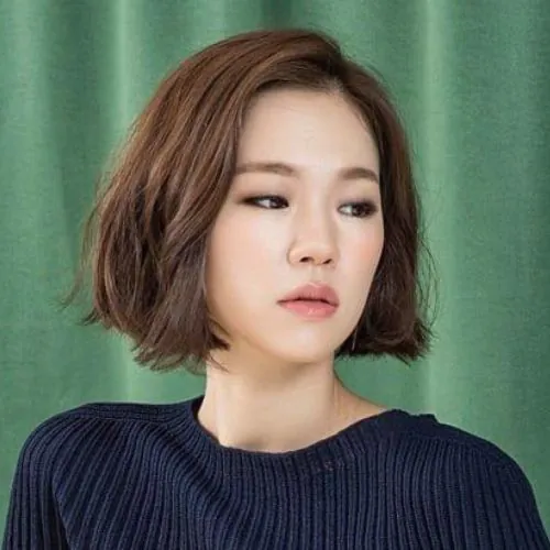 Han Ye Ri