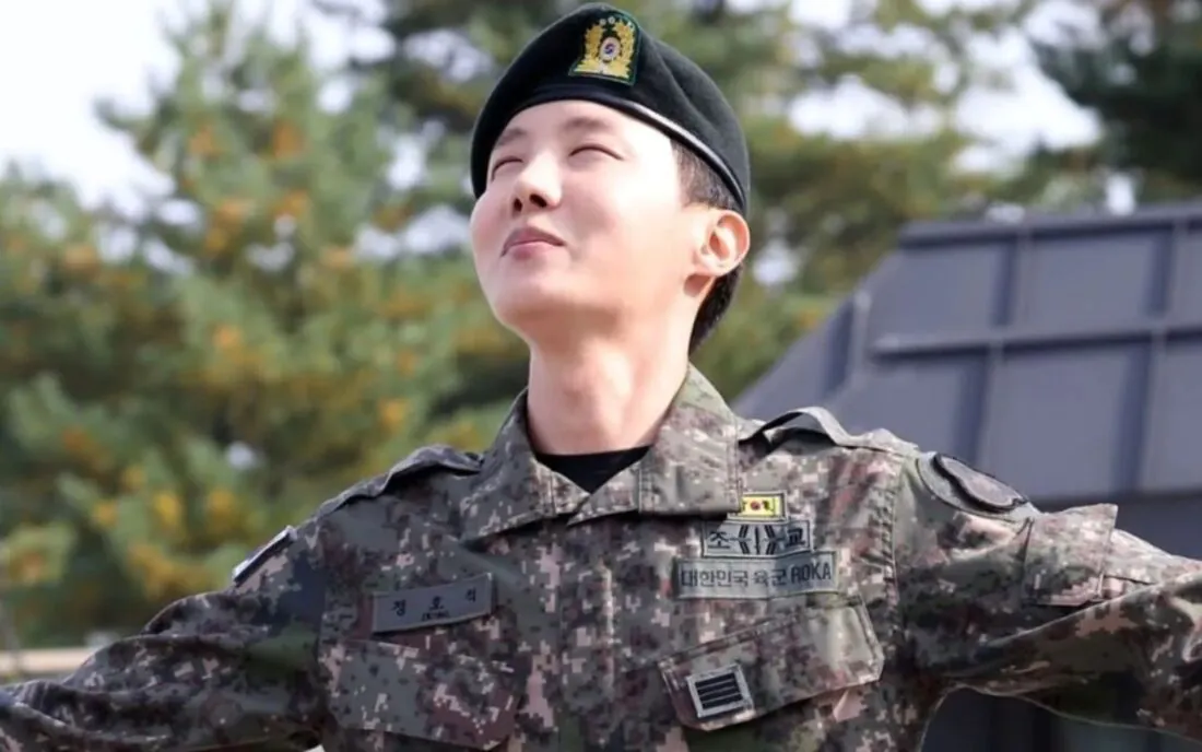 J-Hope, completa serviço militar